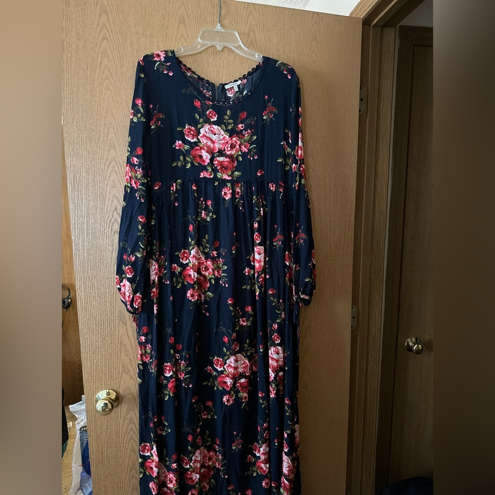Navy Floral Maxi Dress
